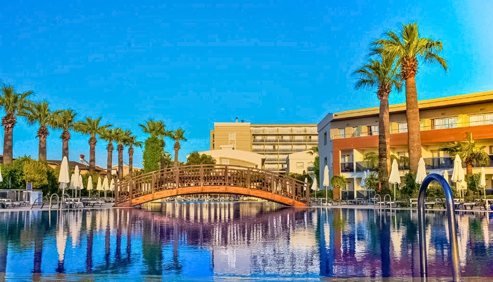 هتل پالم وینگز بیچ ریزورت آنتالیا